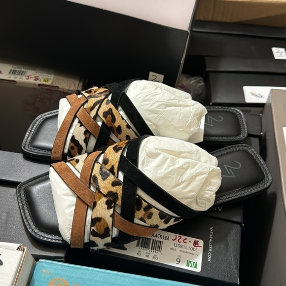 27 EDIT Naturalizer Zoie Slide On Shoe CHEETAH - Picture 6 of 7